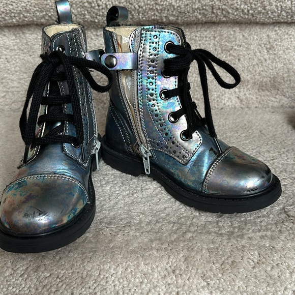 Boots by Naturino for girls size 26 EU - 9.5 US ;16.2cm closure Zipper and laces - Picture 2 of 14